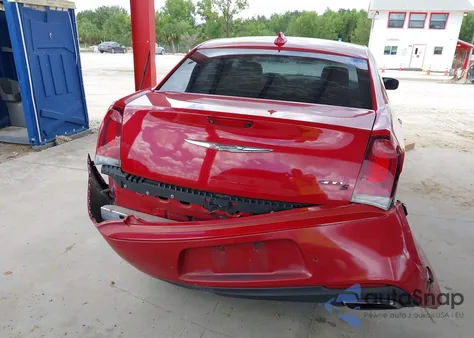 2015 Chrysler 300 from USA, damaged, VIN 2C3CCABG5FH829613